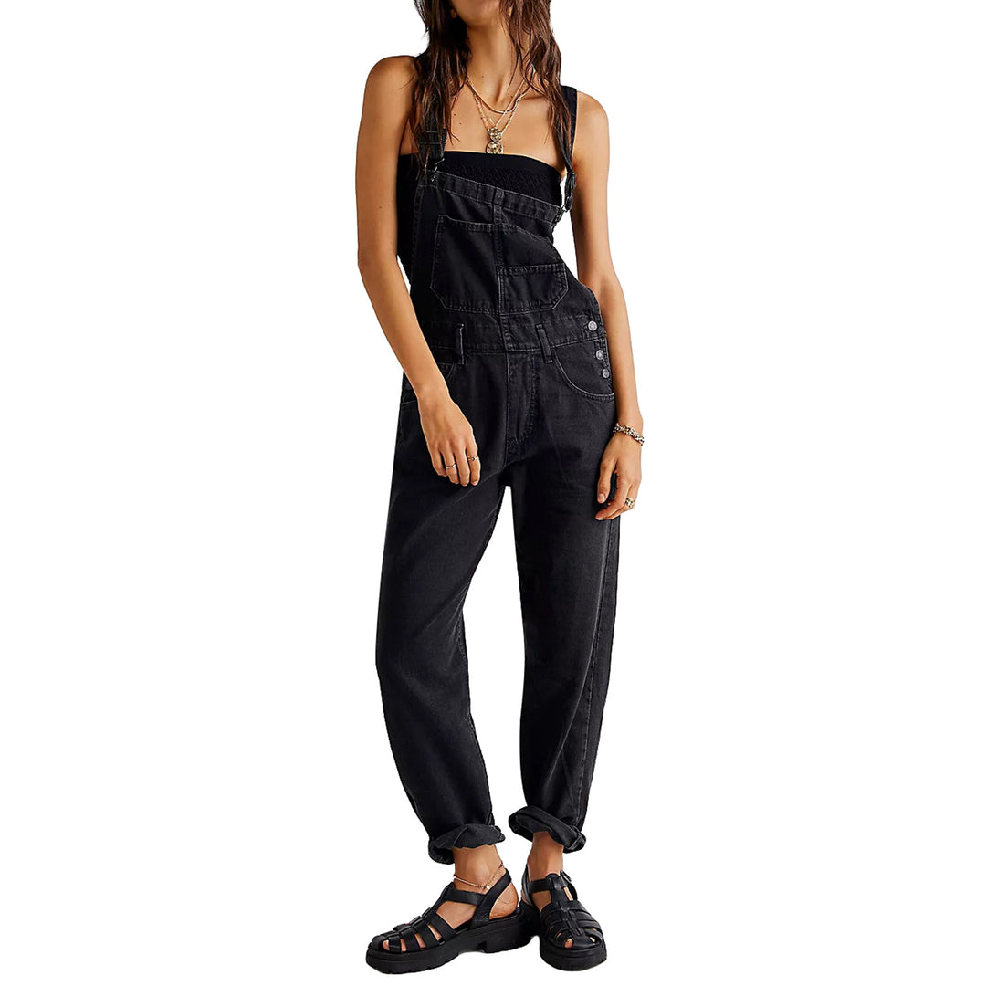 Women’s casual denim overalls with practical pockets and adjustable waistband Lune London
