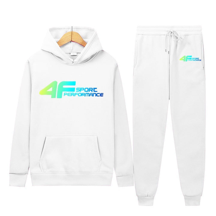 Women’s hoodie and joggers set with sporty comfort Chic & Stil