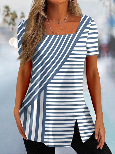 Women’s tunic with a modern diagonal stripe pattern and elegant opening details Chic and Style