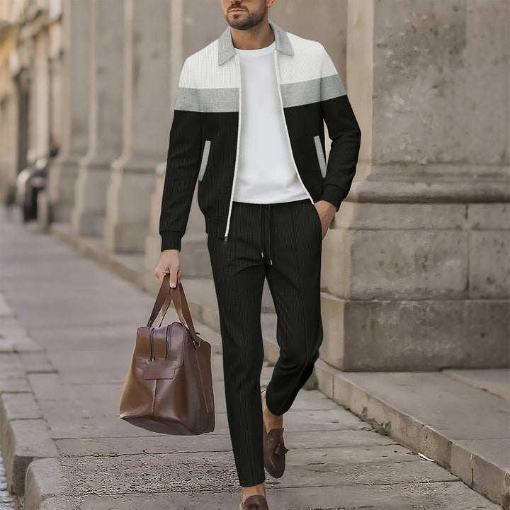 Modern leisure set for men with modern zipper and structured surface Lune London