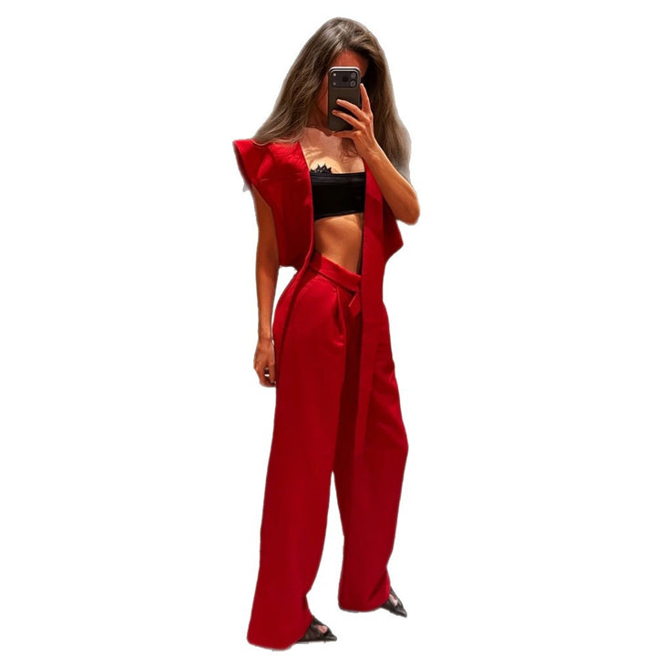 Ladies Sleeveless Longline Vest with Shoulder-Emphasizing Silhouette Amarae