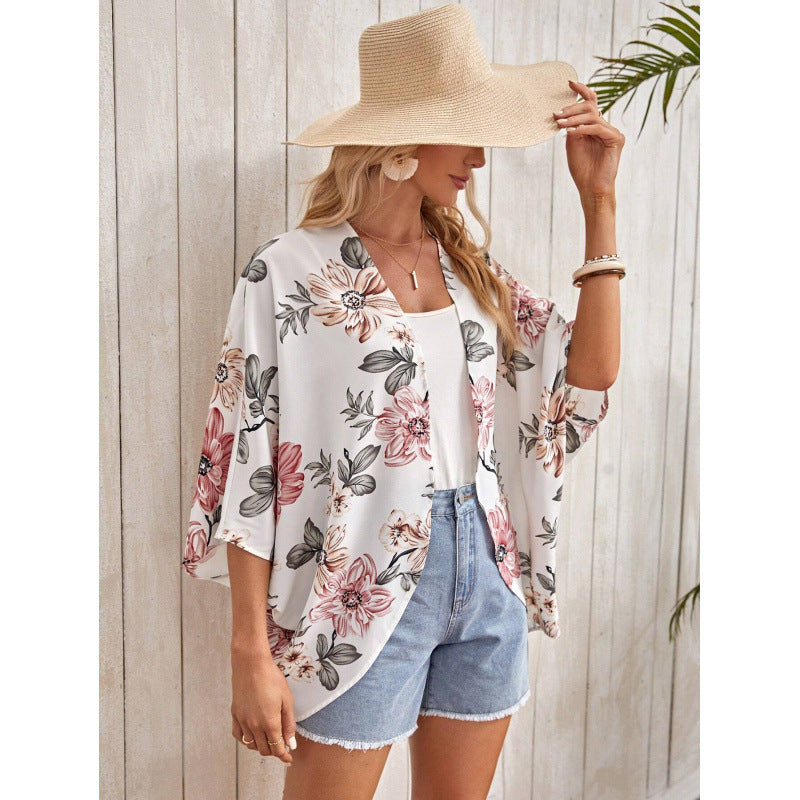 Women's kimono jacket with floral details and relaxed fit Lune London