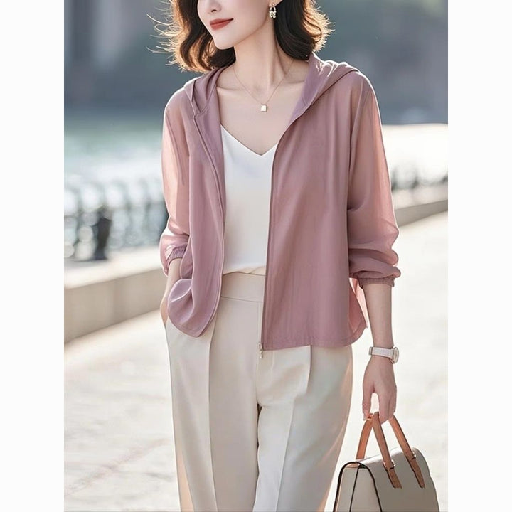 Veste de transition légère pour femmes avec capuche et fermeture éclair pratique Chic & Stil