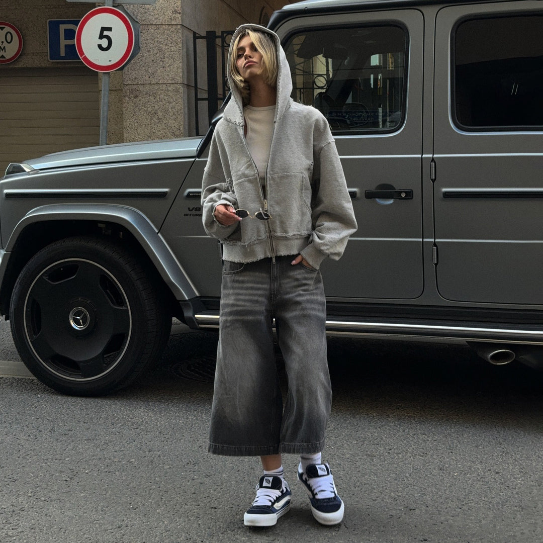 Oversized casual shirt jacket for women with trendy decorative stitching and practical pockets Lune London