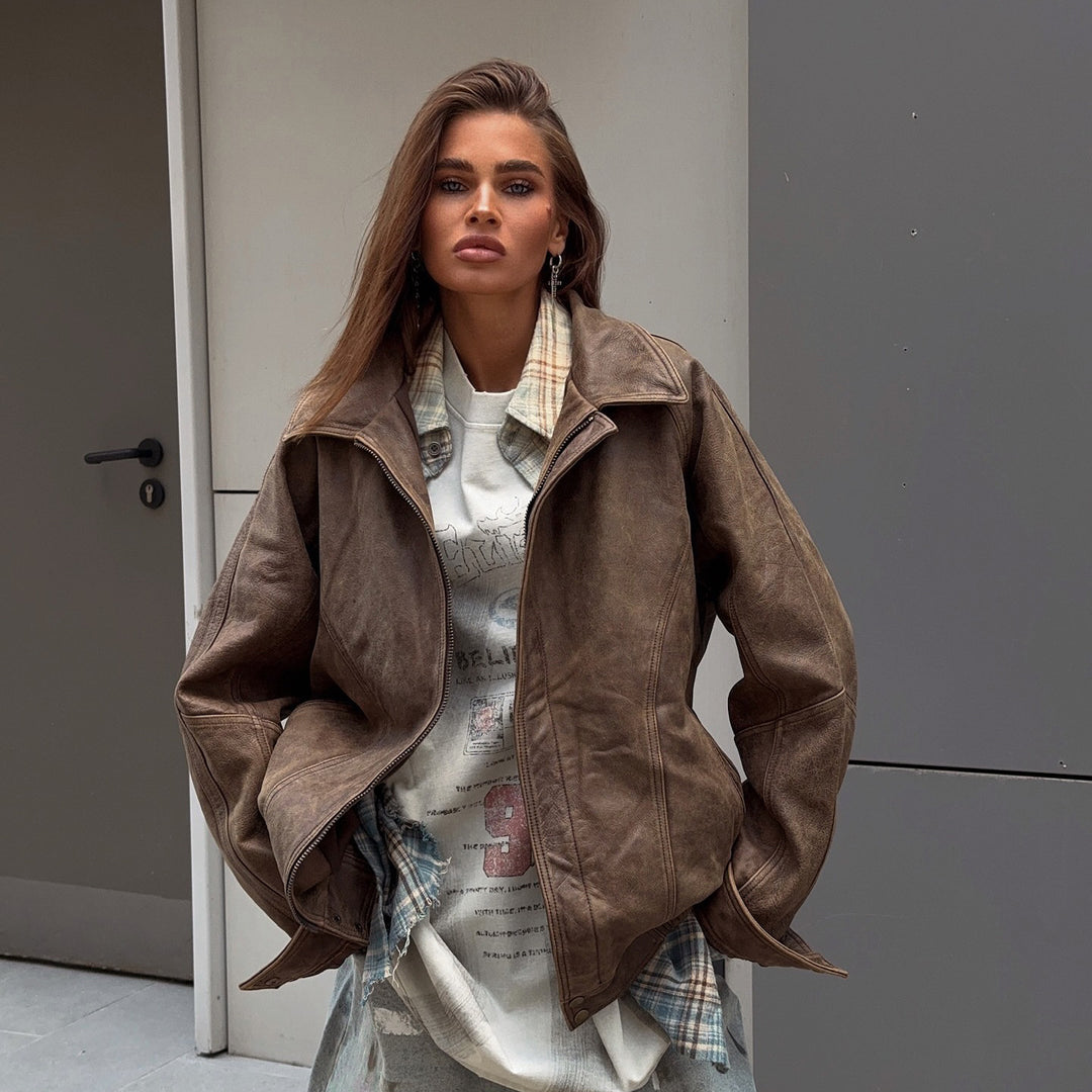 Leather jacket for women with a relaxed cut and oversized fit Lune London