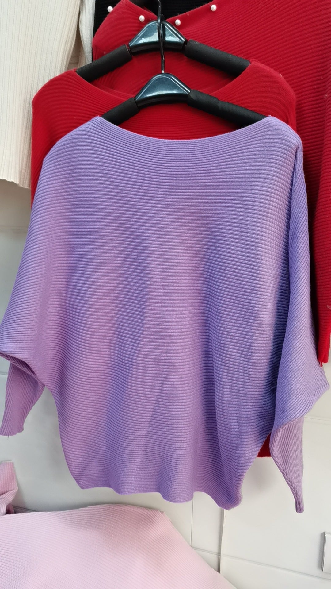 Oversized knitted sweater for women with a refined ribbed design and a loose fit Lune London