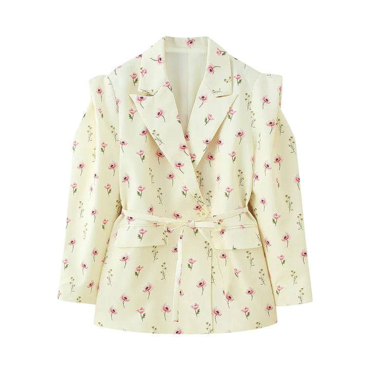 Elegant oversized blazer jacket for women with belt and shoulder pads Lune London