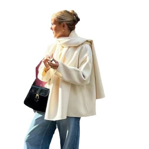 Lune London oversized elegant jacket for women with voluminous collar