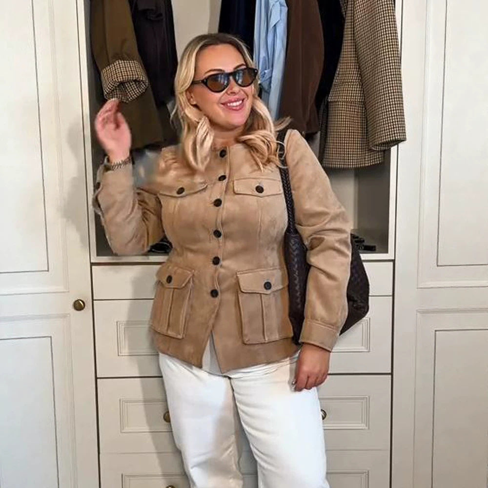Women’s short jacket in military utility style with patched flap pockets and round neckline Amarae