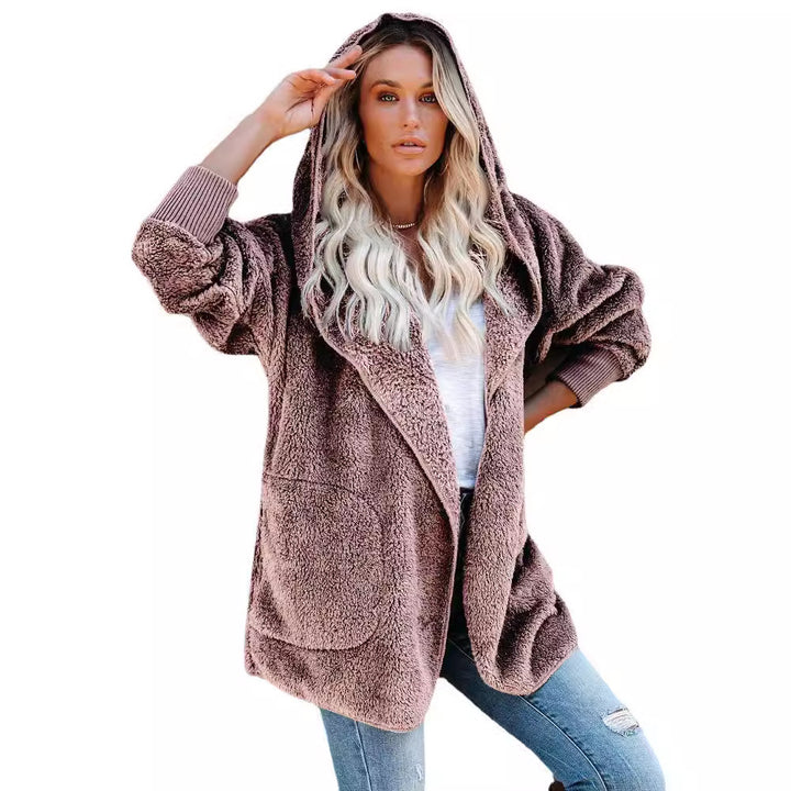 Ladies cozy fleece jacket with wide sleeves and a hood Lune London