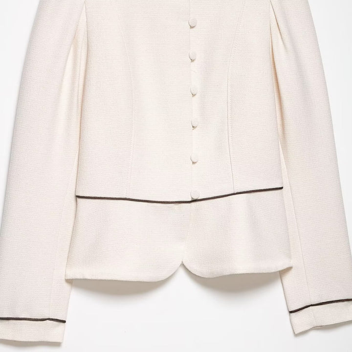 Ladies short blazer in bouclé look with stand-up collar, decorative piping and covered buttons Amarae