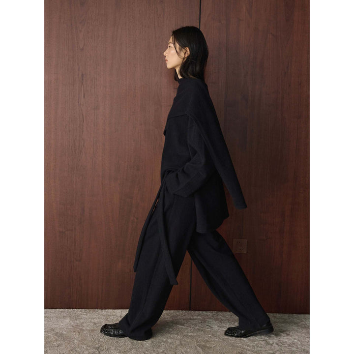 Women's High-Waisted Palazzo Pants made of structured wool blend with pleat and tunnel belt Amarae