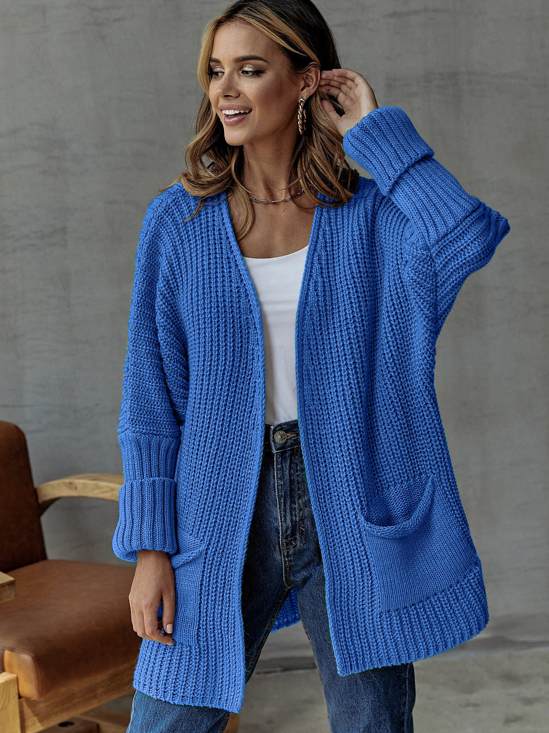 Ladies oversized knit cardigan with ribbed structure and pockets Lune London