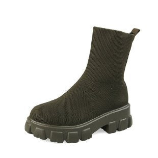 Trendy women's boots with high shaft and sturdy platform Lune London
