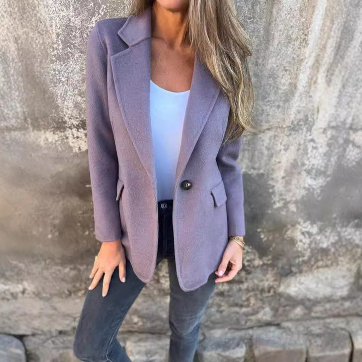 Women's elegant and comfortable blazer made of high-quality materials Lune London