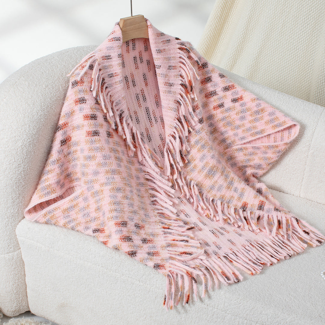 Ladies elegant poncho with fringed details and a modern plaid pattern Lune London