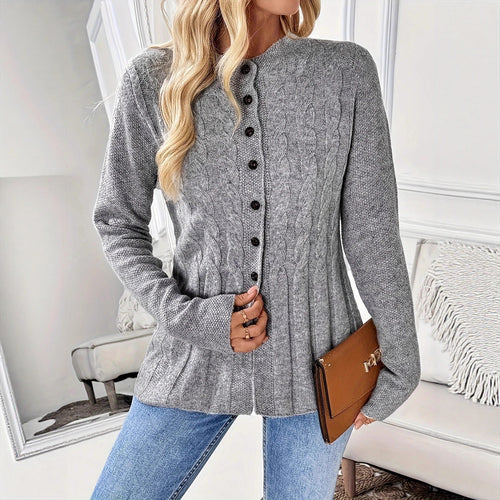 Cardigan féminin avec une structure de câble unique et des détails de boutons modernes Chic & Stil