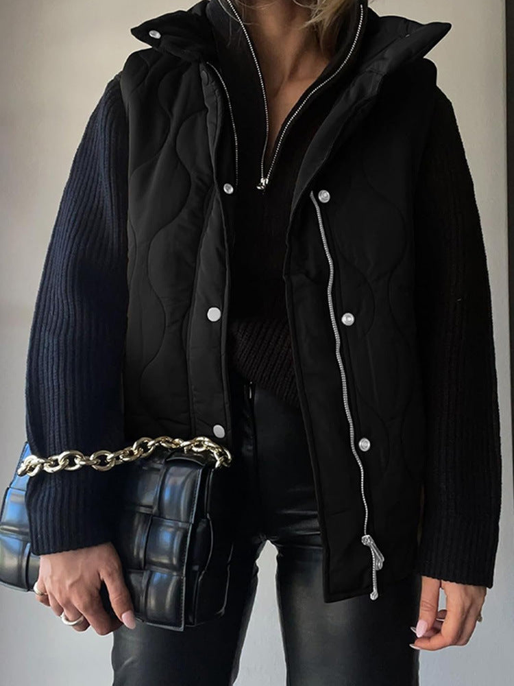 Quilted vest for women with high collar and practical pockets Lune London