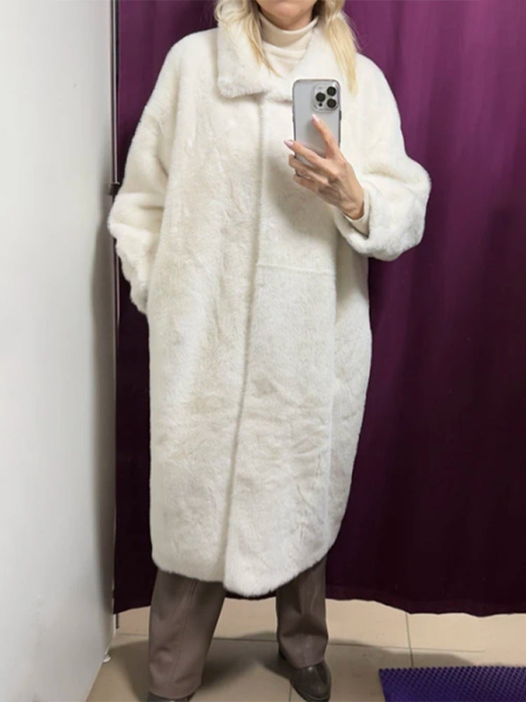 Women's Maxi Faux Fur Coat with Oversized Cut and Patch Pockets Amarae