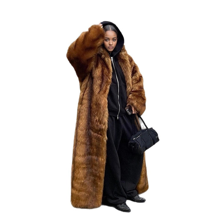 Women's Oversize Faux Fur Coat with Hood and Luxurious Fur Look Amarae