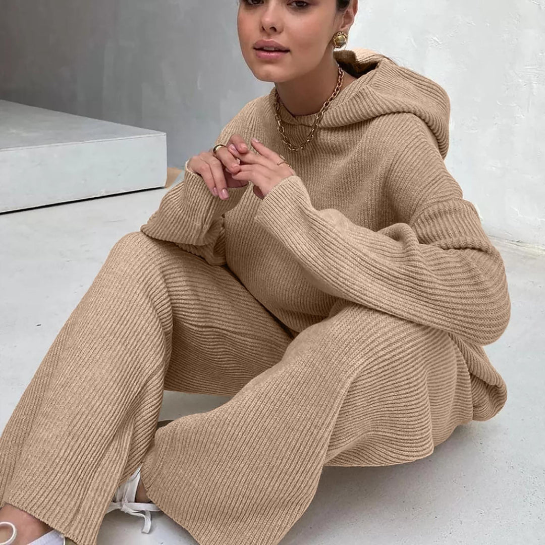 Casual knitted set for women with oversized hoodie and wide pants Lune London