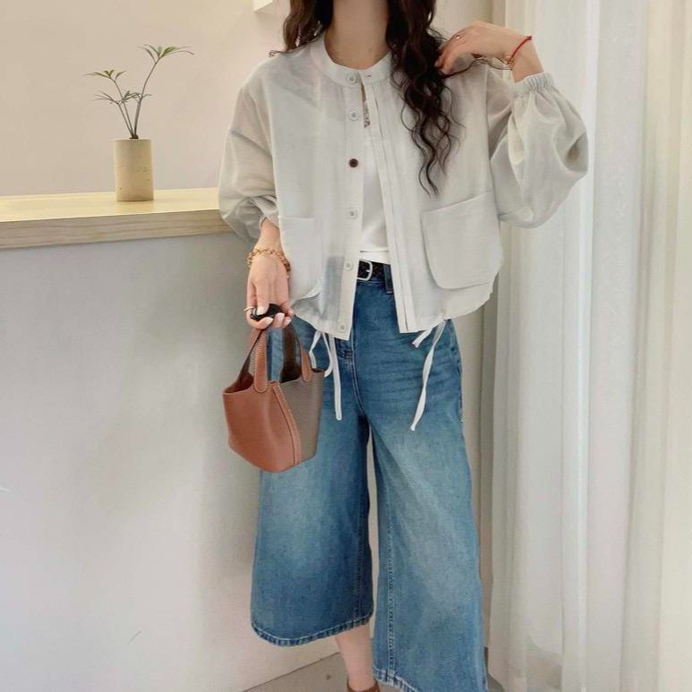Veste décontractée pour femmes à manches courtes avec poches et cordon de serrage Chic & Stil