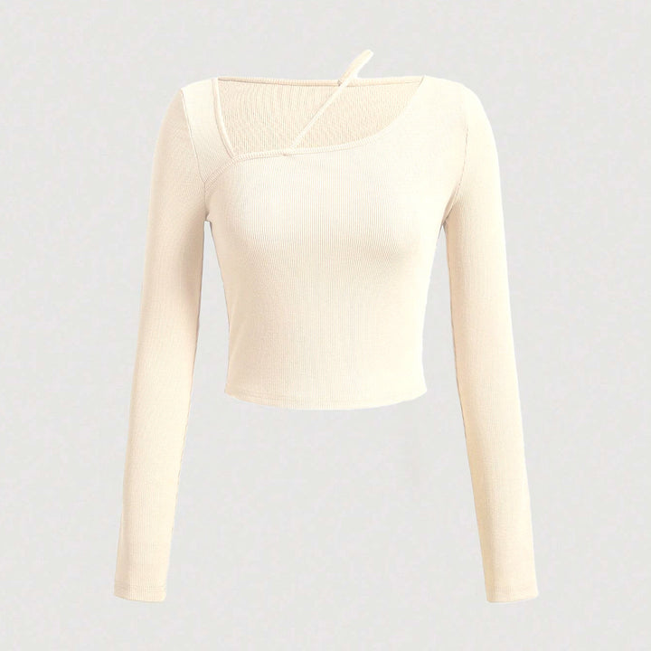 Chemisier court à manches longues pour femmes avec décolleté asymétrique et texture à fines côtes Chic & Stil