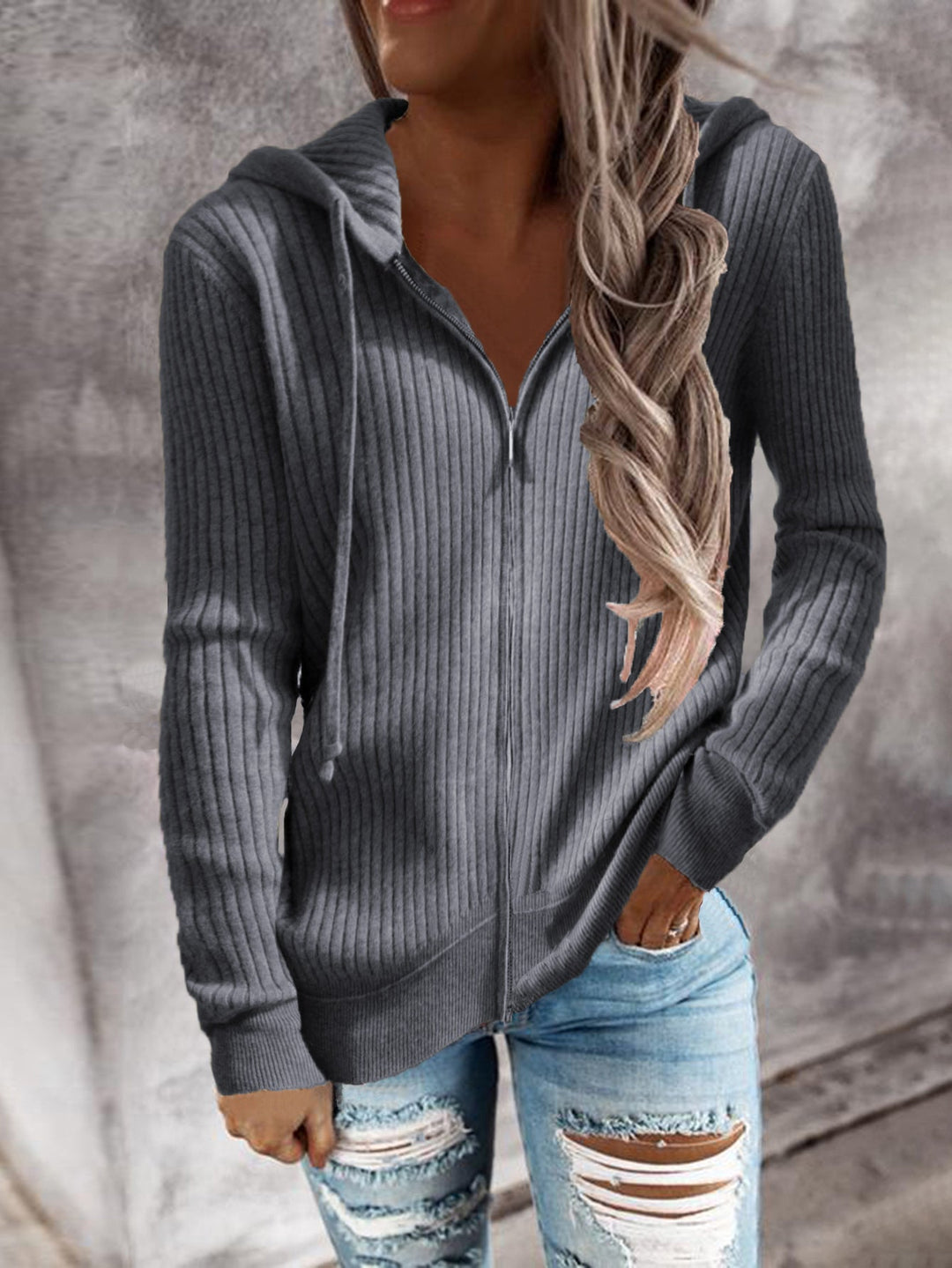 Women's sporty hooded jacket with structured ribbed look and practical pockets Lune London