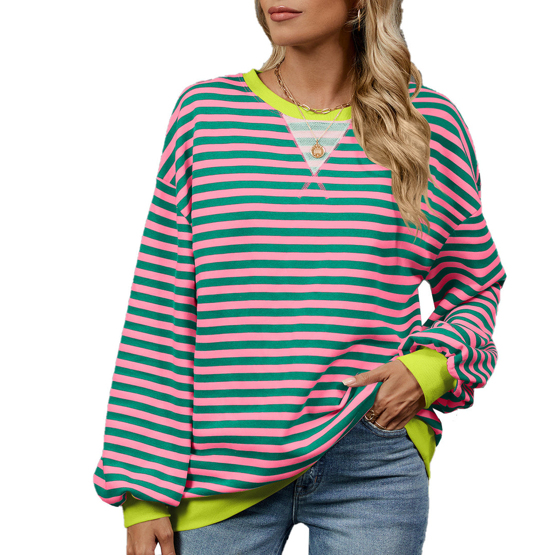 Casual women's sweatshirt with a trendy striped pattern and wide-cut sleeves Lune London