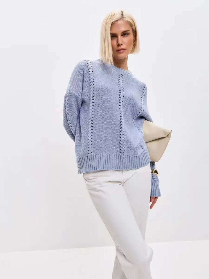 Thick knit sweater for women with an elegant structure and a loose fit Lune London