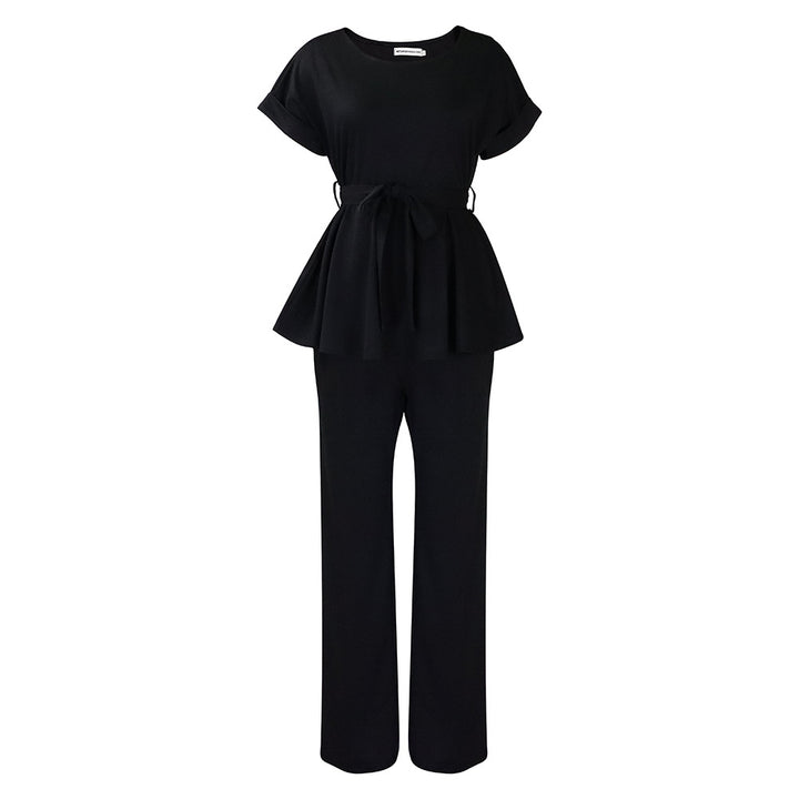 Women Elegant combination of a loose-fit top and wide pants Lune London