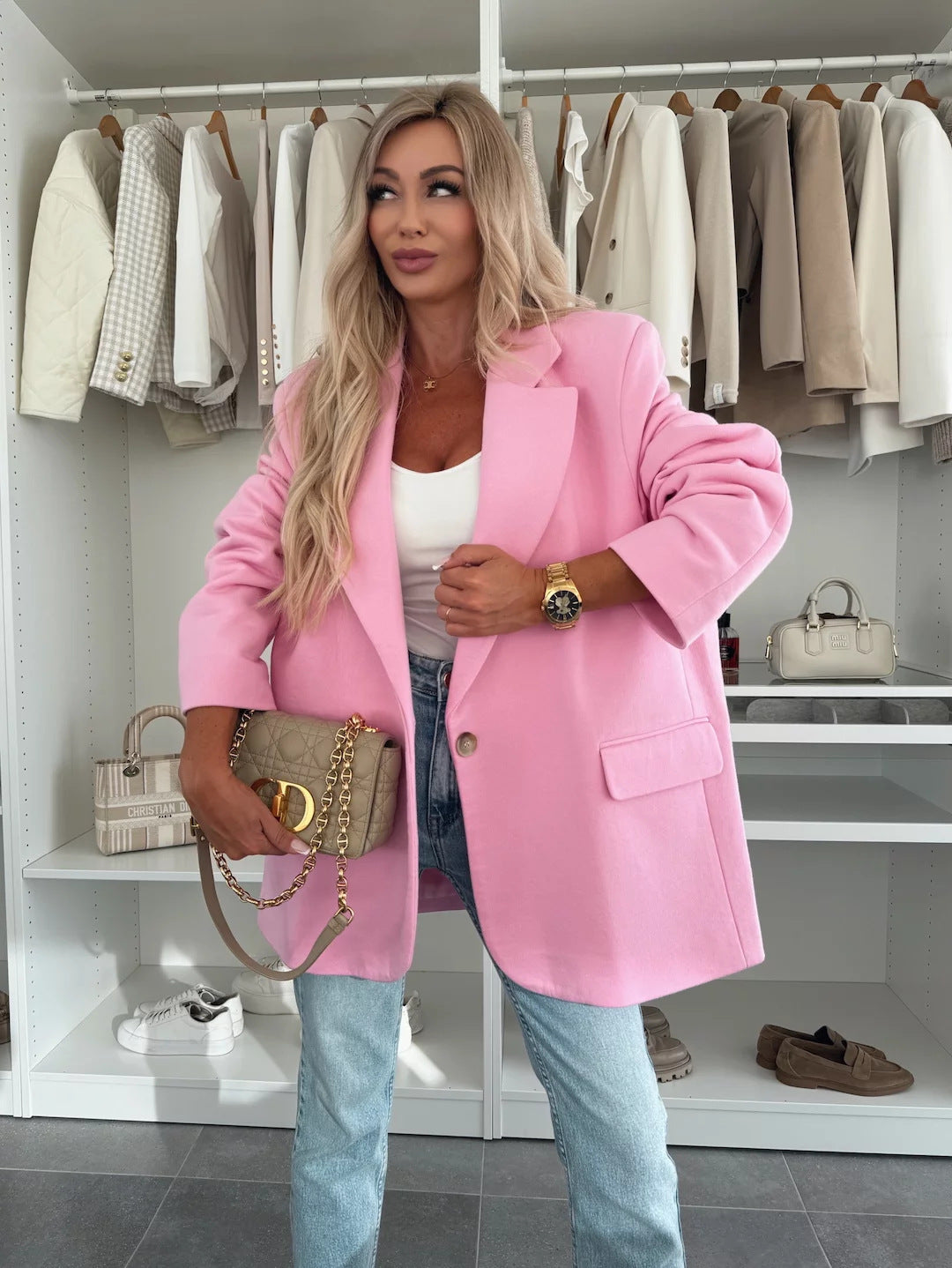 Oversized women's jacket with a chic cut and practical pockets Lune London