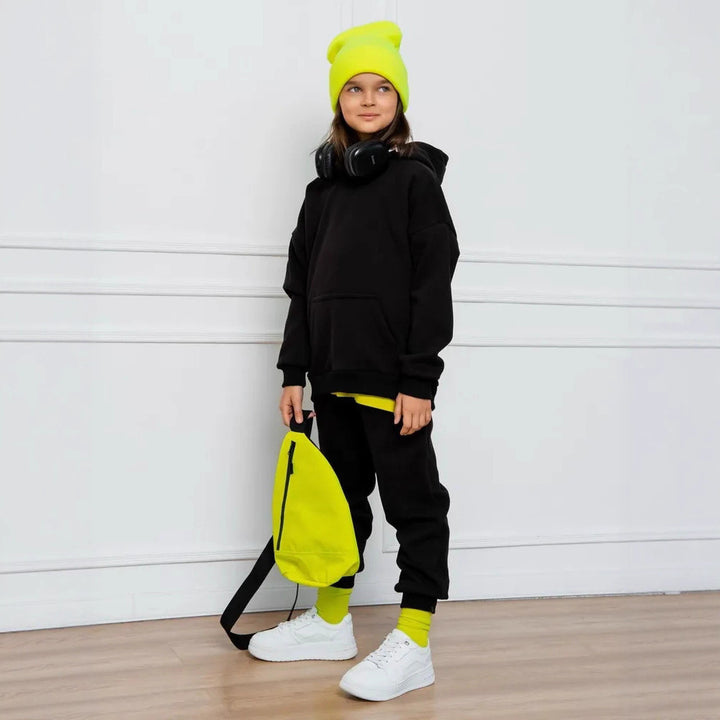 Ladies Sports Leisure Outfit with high comfort and chic and stylish accents