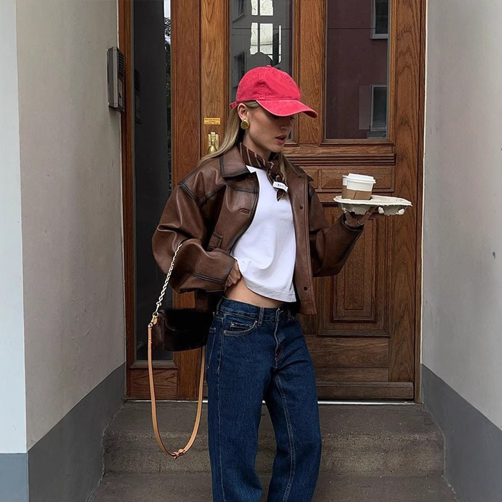 Women's cropped boxy jacket made of vegan leather with shirt collar Amarae