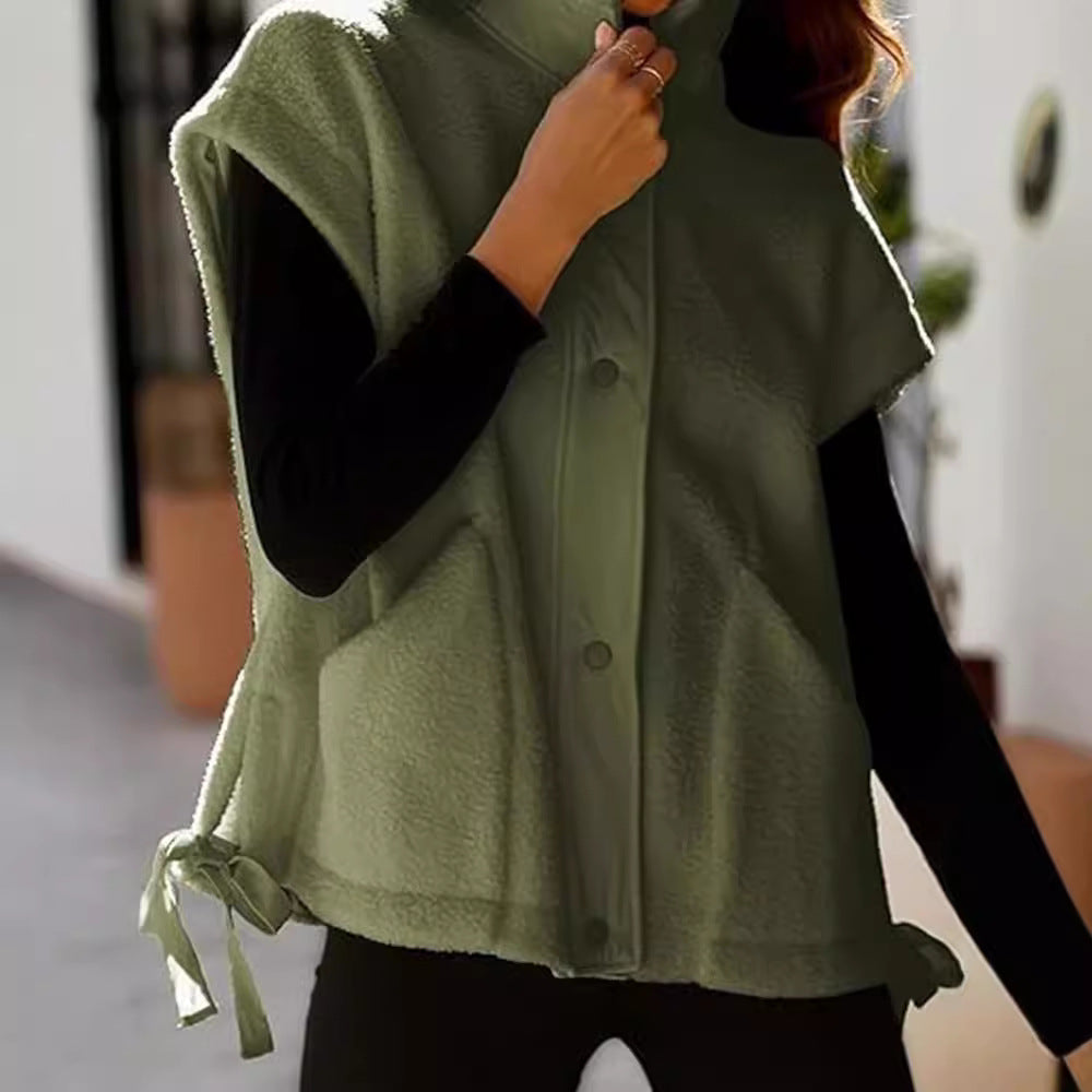 Ladies Oversized Fleece vest with side pockets and snap closure Amarae