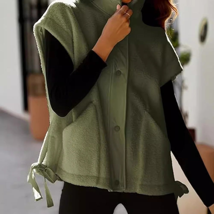 Ladies Oversized Fleece vest with side pockets and snap closure Amarae