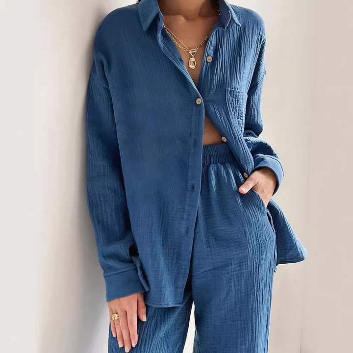 Ladies Casual two-piece set in lightweight material with a loose fit Lune London