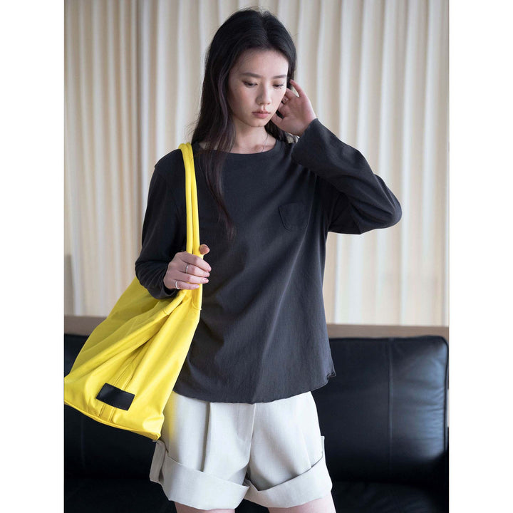 Women's Long Relaxed-Fit Shirt with Chest Pocket and Fine Round Neck