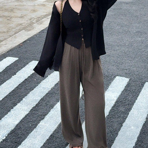 Cardigan stylé pour femmes avec des détails de bouton élégants et une coupe décontractée Chic & Stil