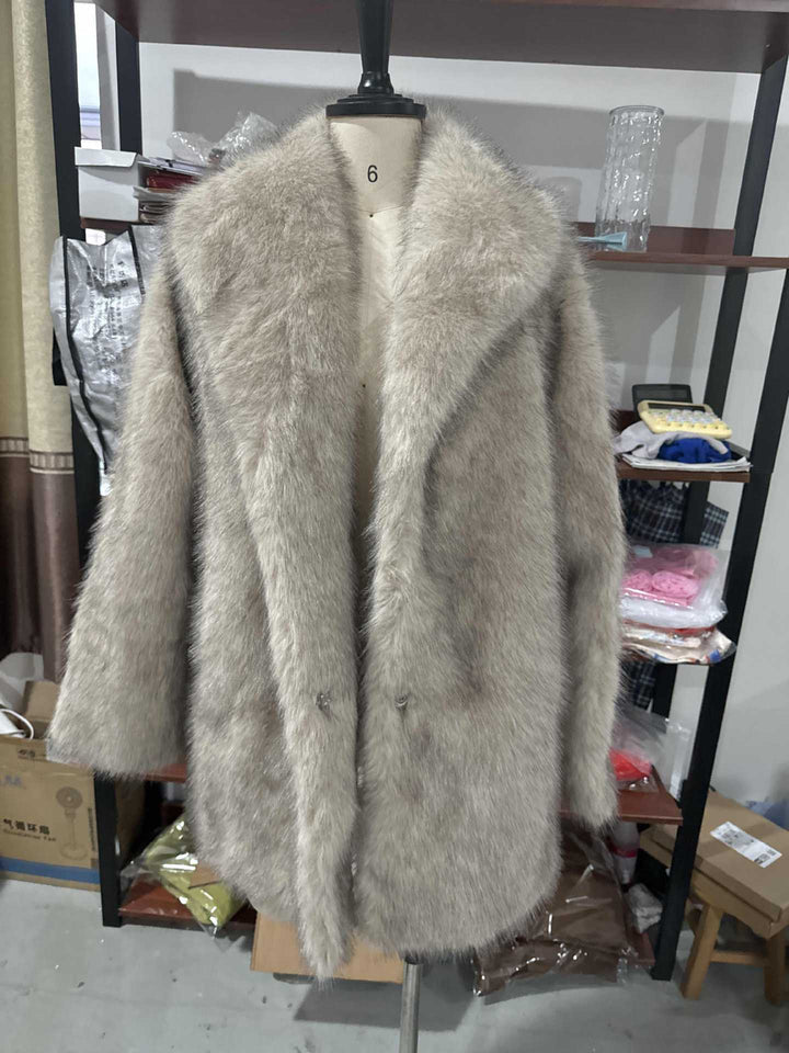 Ladies Comfortable Faux Fur Coat Amarae