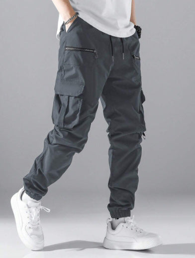 Men's cargo pants with modern zippered pockets Lune London