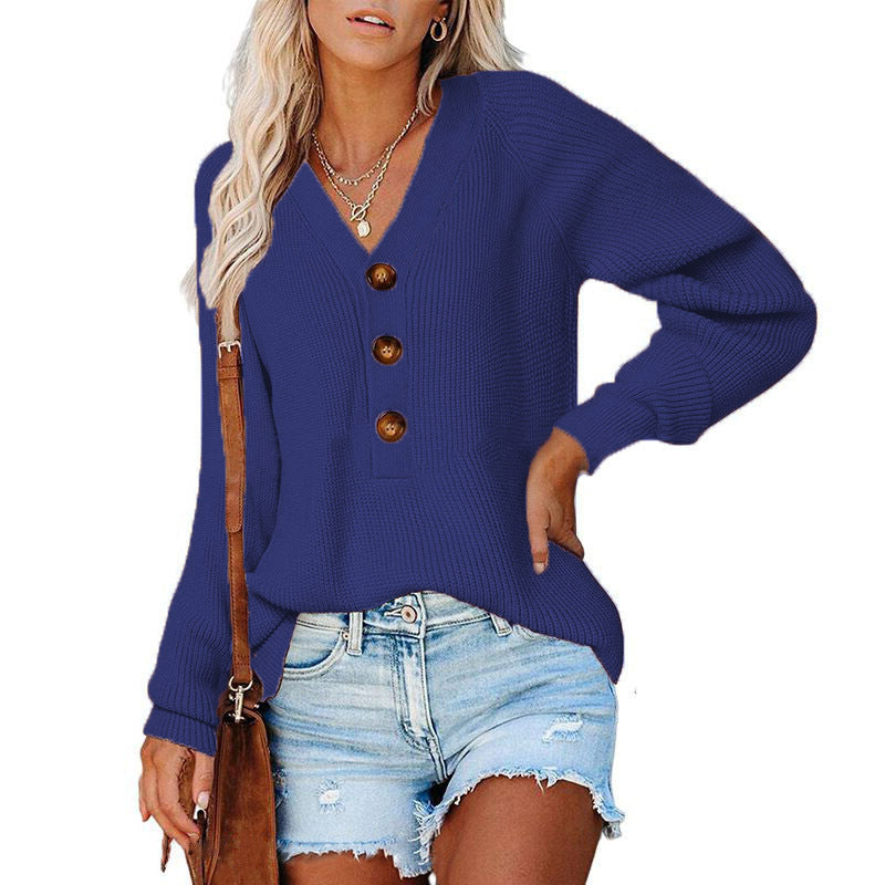 Ladies V-neck sweater with button details Lune London