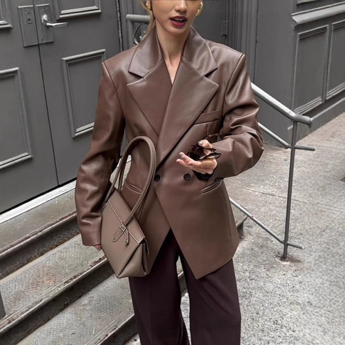 Blazer jacket in faux leather for women with an elegant style and oversized cut Amarae