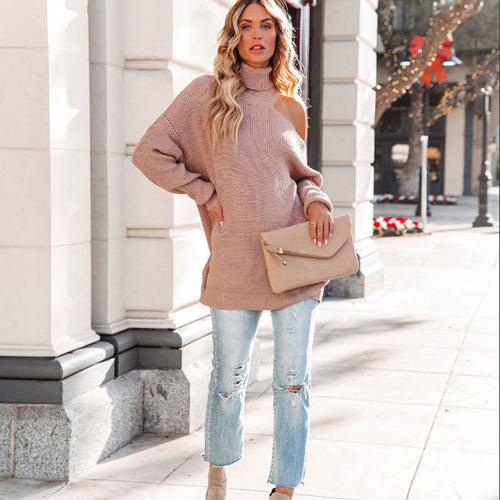 Pull femme avec épaule dénudée et col montant Chic & Stil