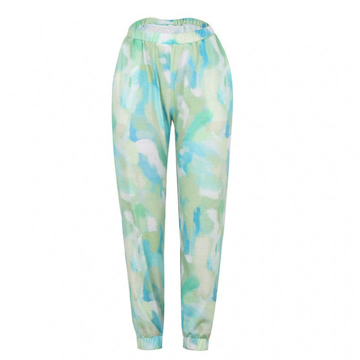 Women Comfortable Sweat Suit with Modern Batik Details Lune London
