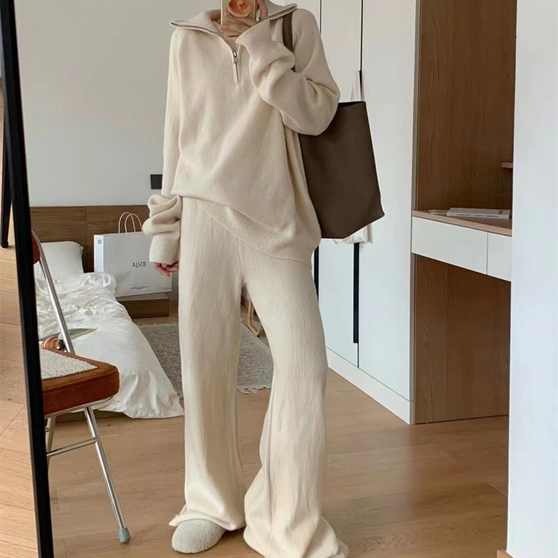 Comfortable knit set for women with half-zip and wide leg Lune London