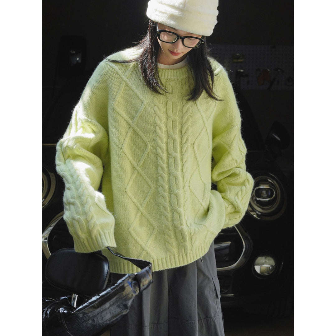 Women's Oversized Chunky Knit Sweater with Distinctive Cable Pattern and Ribbed Cuffs Amarae