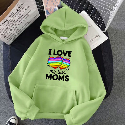 Women's hoodie with colorful heart design Chic & Stil