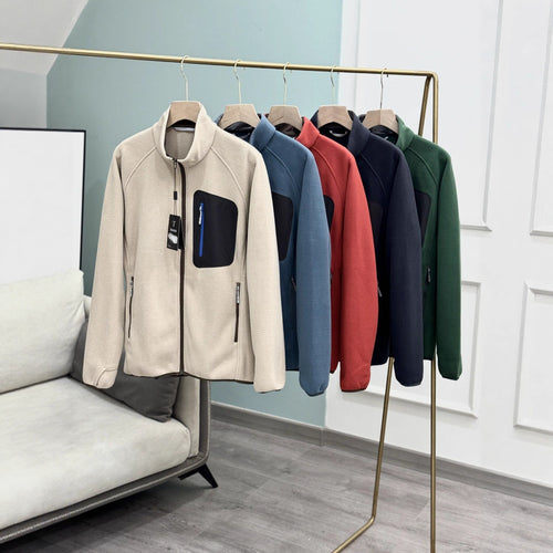 Veste en polaire pour femmes avec poches fonctionnelles et col montant Chic & Stil