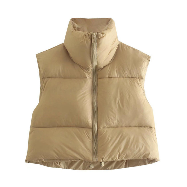 Quilted vest for women with high collar and practical pockets Lune London